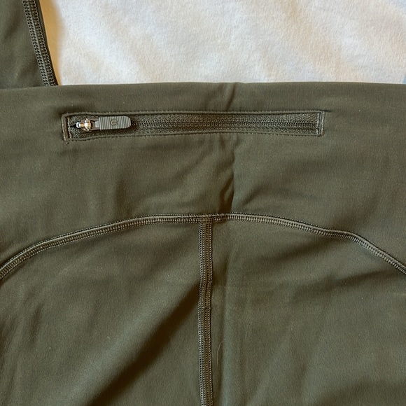 Lululemon Wunder Train Tight with Pockets 28" - Picture 3 of 5